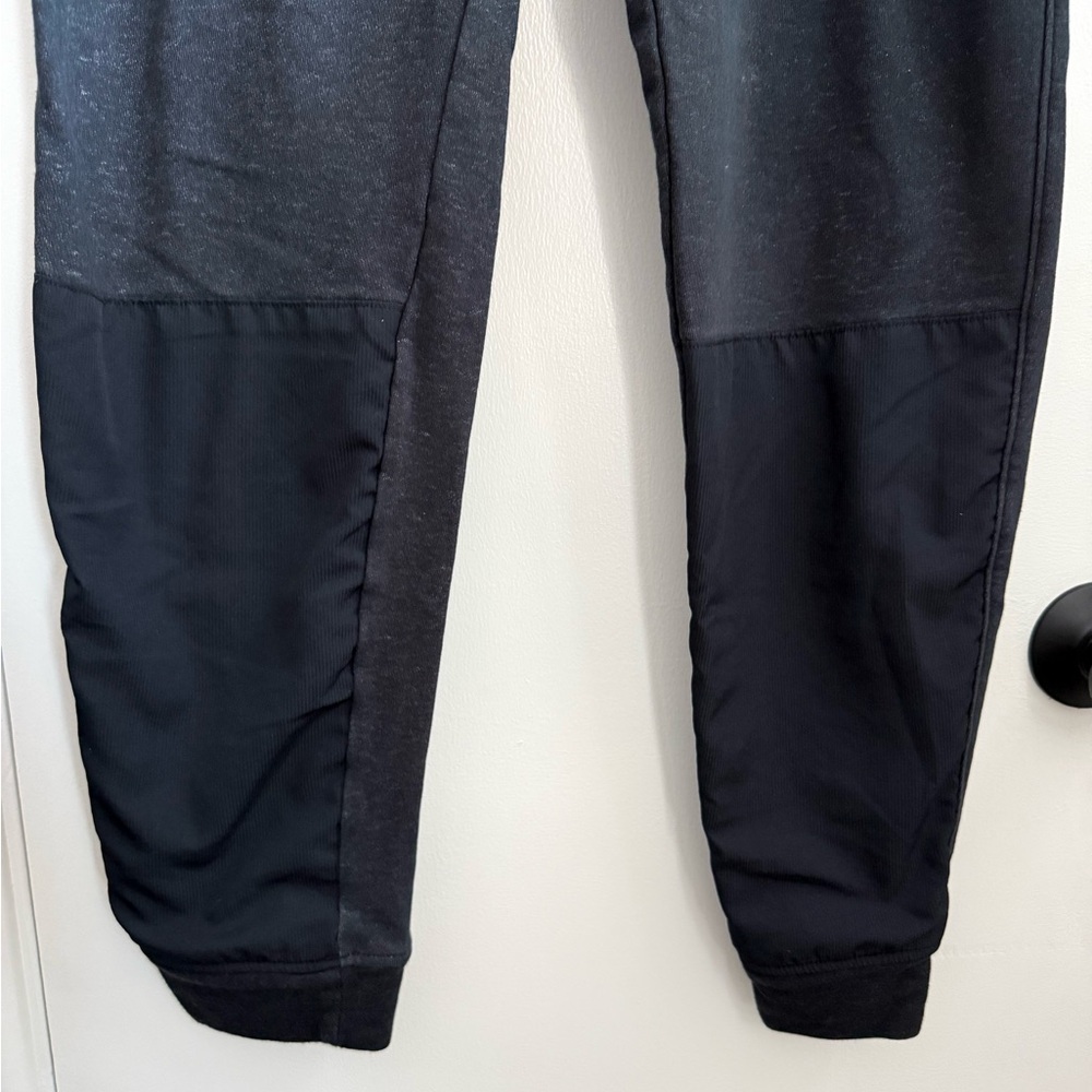 Under Armour Project Rock Terry Black Joggers, Size Large - Picture 3 of 9